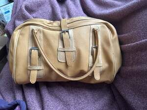 Vintage Est	e Lauder Mustard Tan Pebbled Vegan Leather Satchel Bag